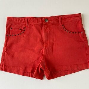 CHEMISTRY Womens Coral shorts w/pocket detailing -L Large - NWT